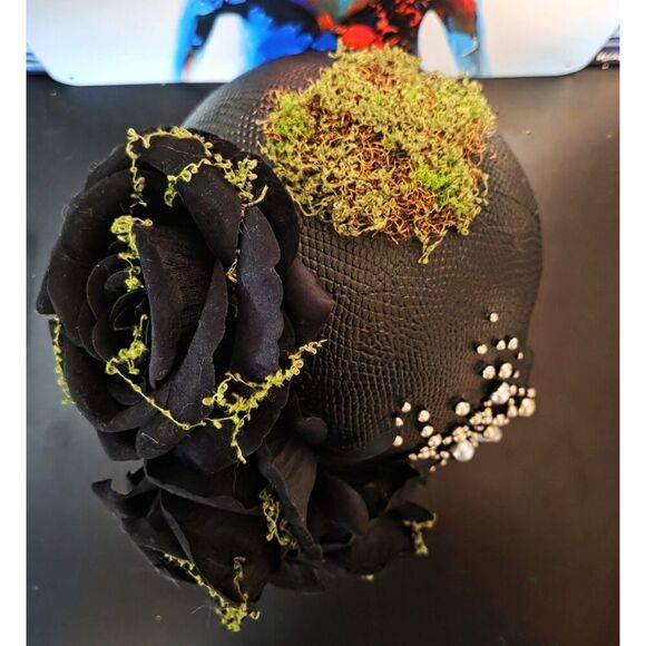 NWT - Noir Night Floral Collection Halloween Skull - Picture 3 of 7